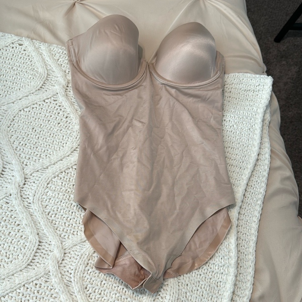 SPANX Tan Shapewear Seamless Intimates
